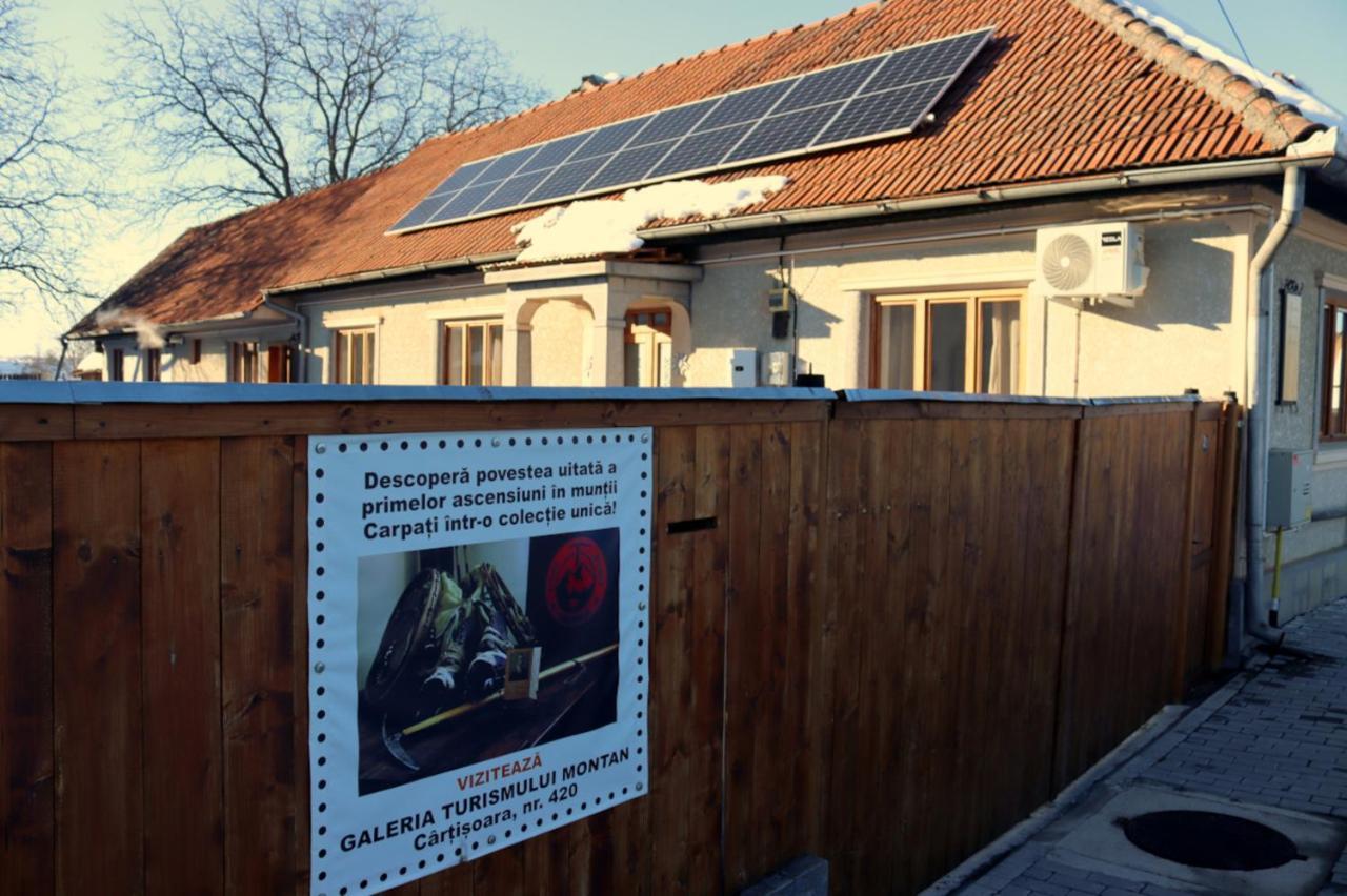 Galeria Turismului Montan Guest House Cîrţişoara Eksteriør bilde