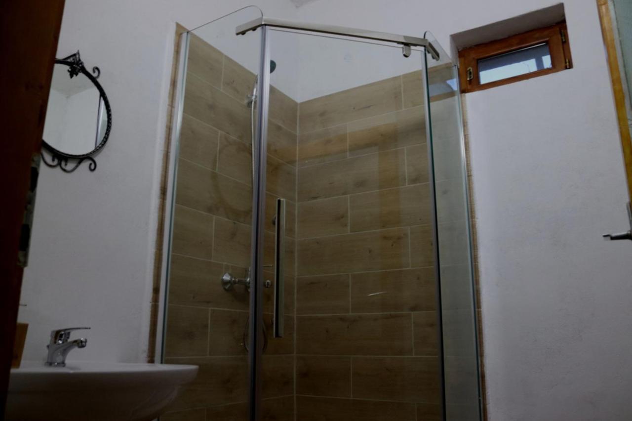 Galeria Turismului Montan Guest House Cîrţişoara Eksteriør bilde
